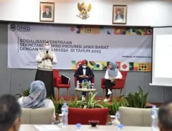 Jalin Sinergitas, Satlantas Polresta Bulungan Ngobrol Bareng Driver Ojol di Tanjung Selor